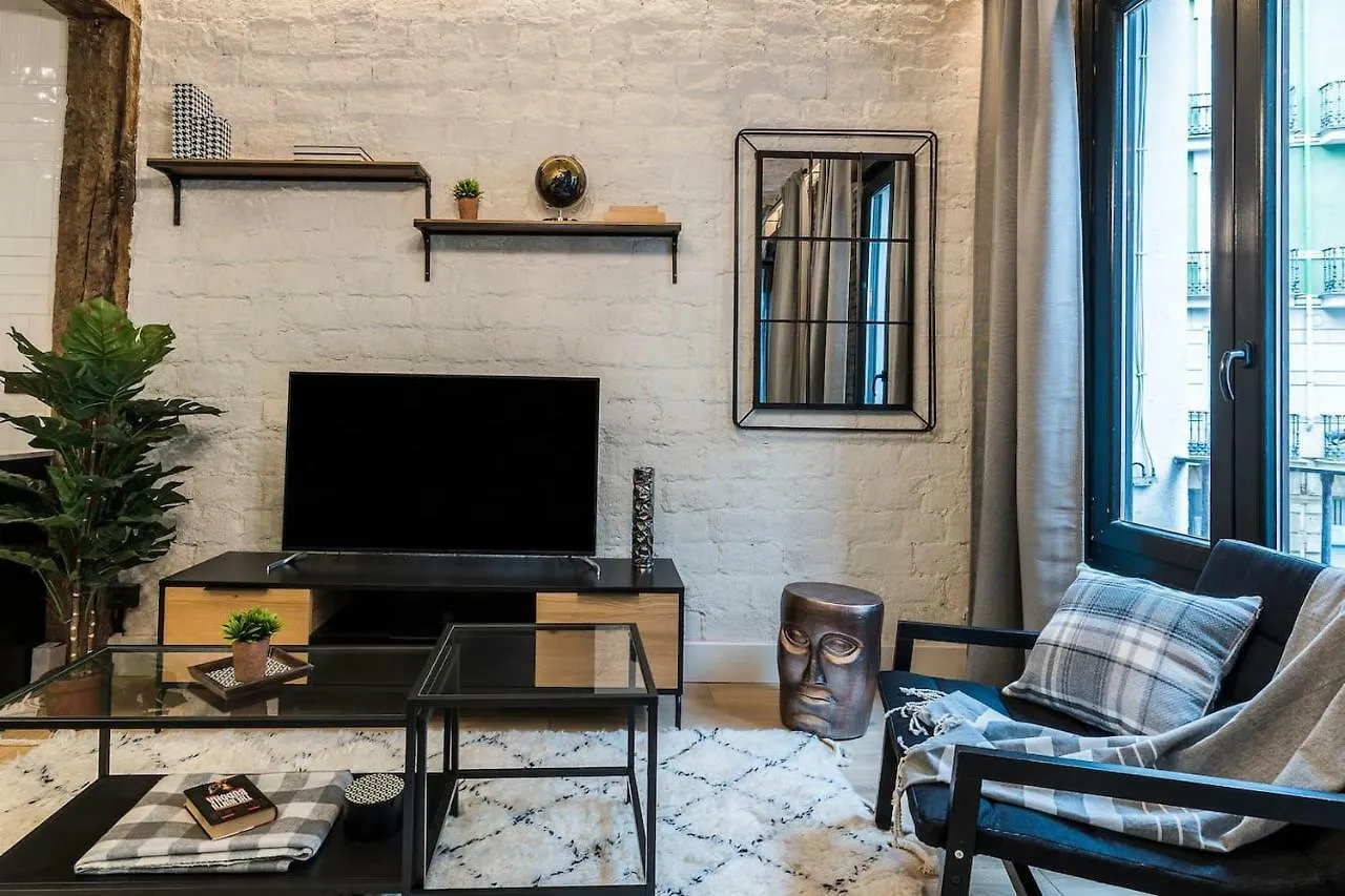 Renovado y elegante apartamento céntrico by S@H! Bilbao